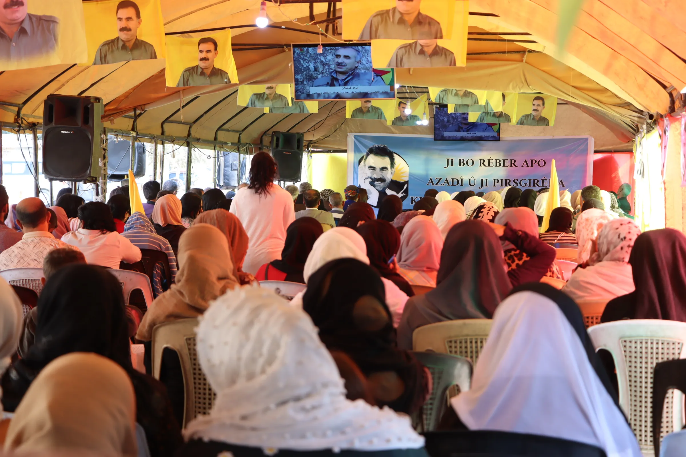 Çalakiya ji bo azadiya Rêber Abdullah Ocalan bi coş dewam dike