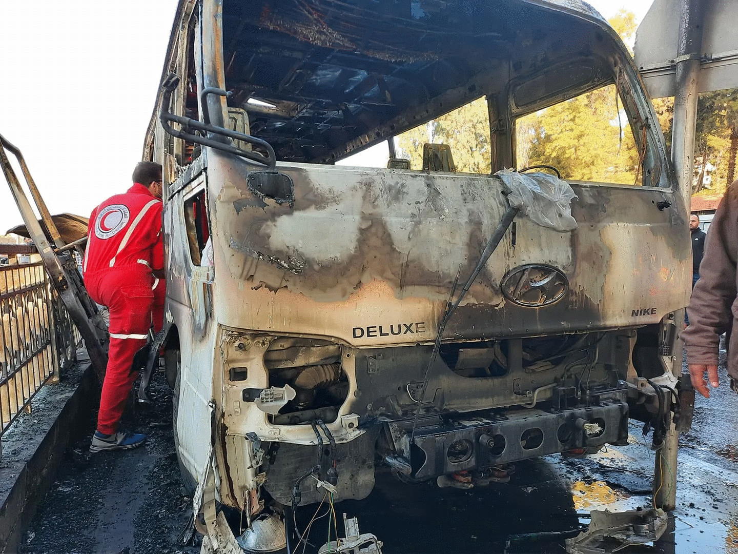 Li Humsê li dijî efserên hikumeta Şamê êriş