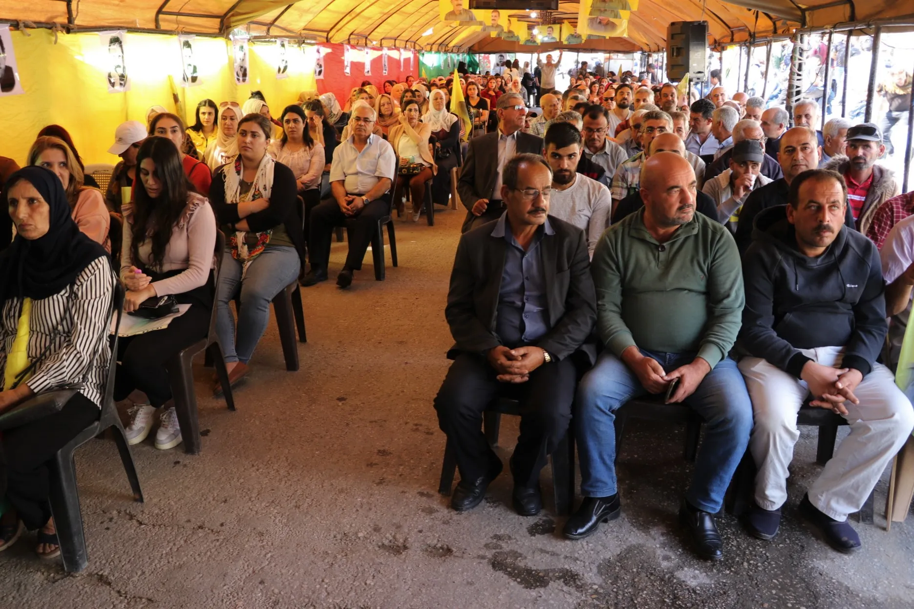 Li Qamişloyê ji bo piştgiriya azadiya fîzîkî ya Rêber Ocalan çalakiya konvedanê