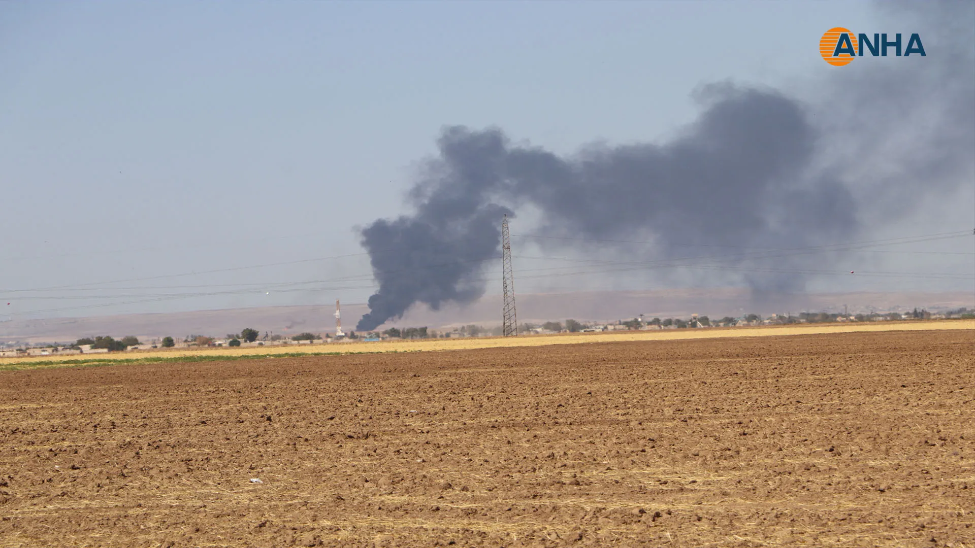 Balafirên dagirkeran bîra neftê bombebaran kir