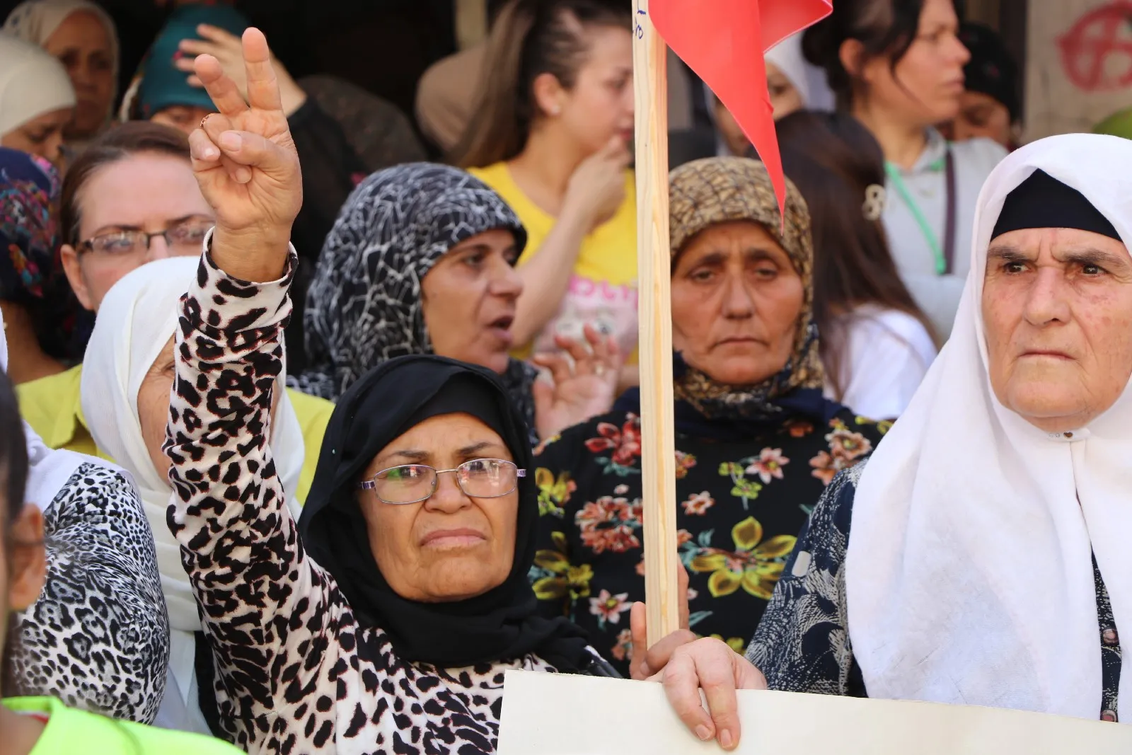 Li Helebê jî hêrsa li dijî êrişan