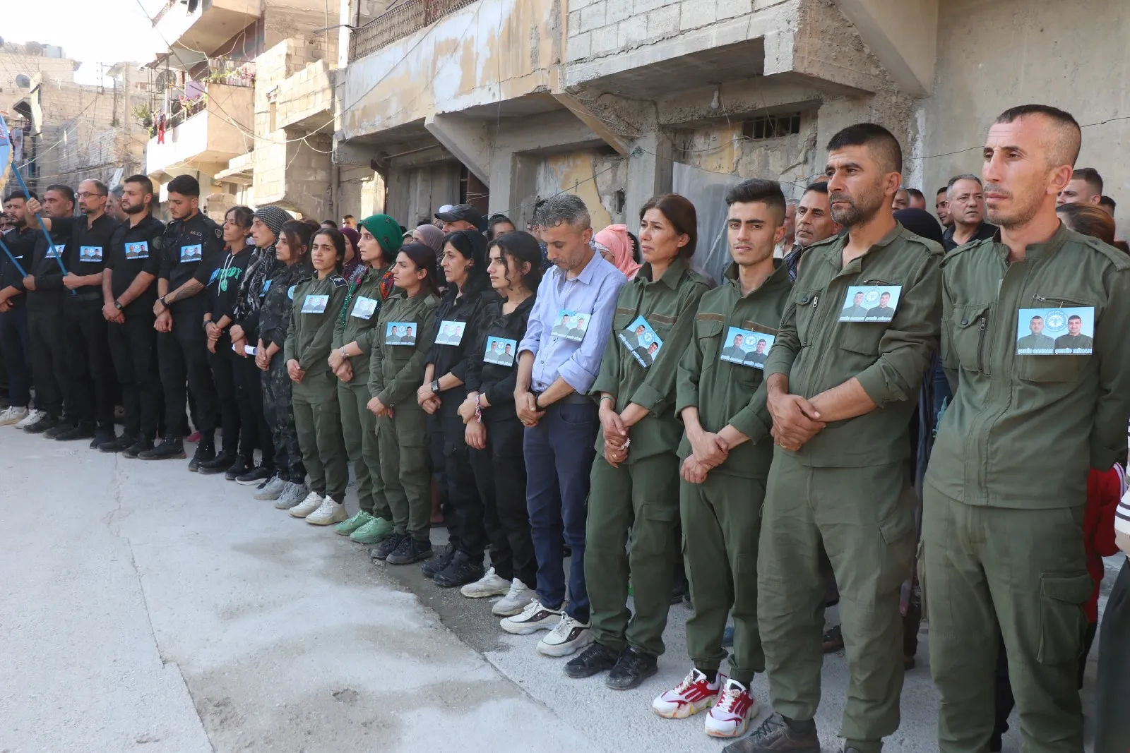 Sersaxî ji malbatên şehîd Candar û şehîd Rêzan re xwestin