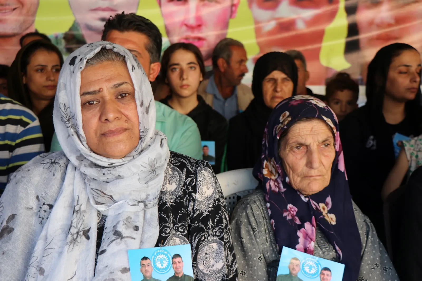 Sersaxî ji malbatên şehîd Candar û şehîd Rêzan re xwestin
