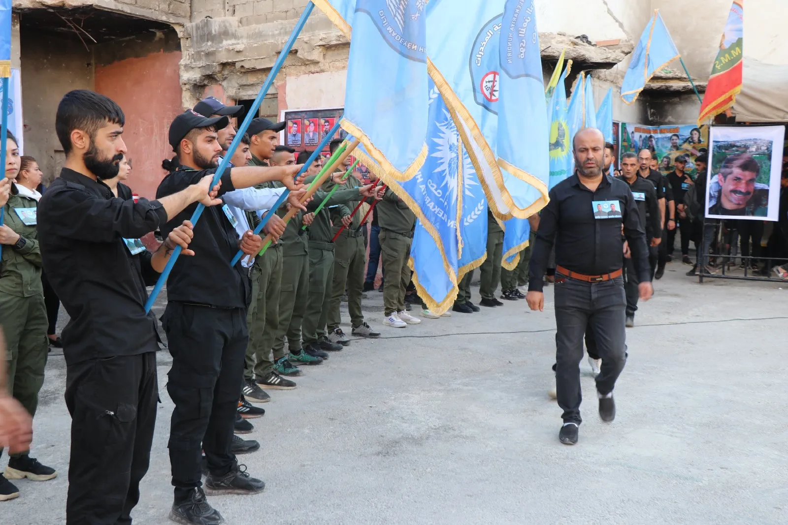 Sersaxî ji malbatên şehîd Candar û şehîd Rêzan re xwestin