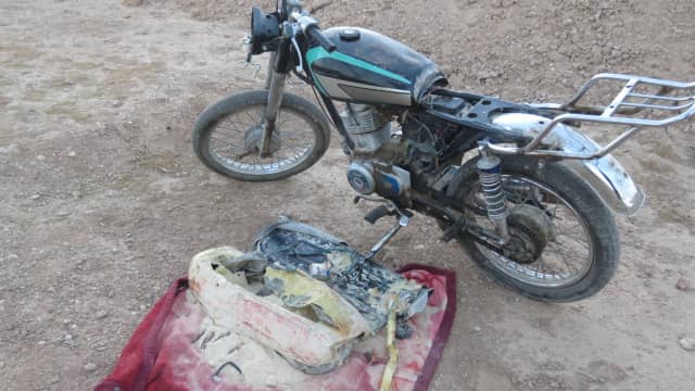 ​​​​​​​Li Dêrazorê motorsîklêteke bombekirî hat bêbandorkirin