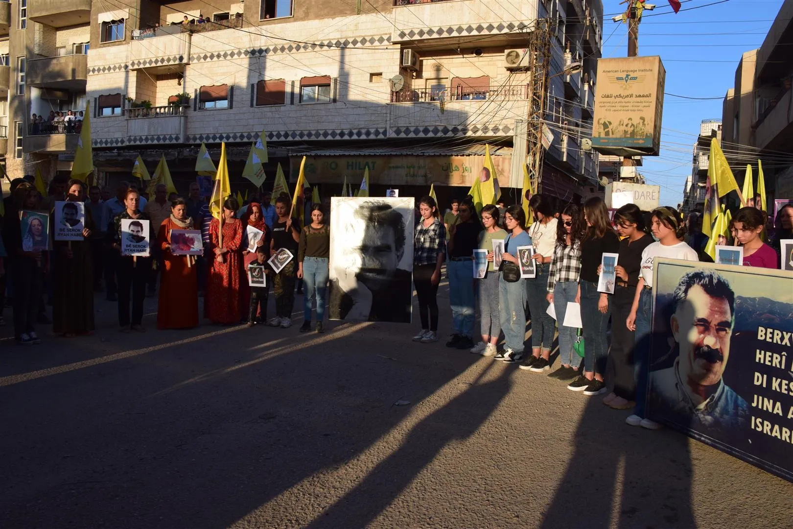 Li 3 bajaran çalakiyên li dijî êrişan: Vebijêrka me berxwedan e