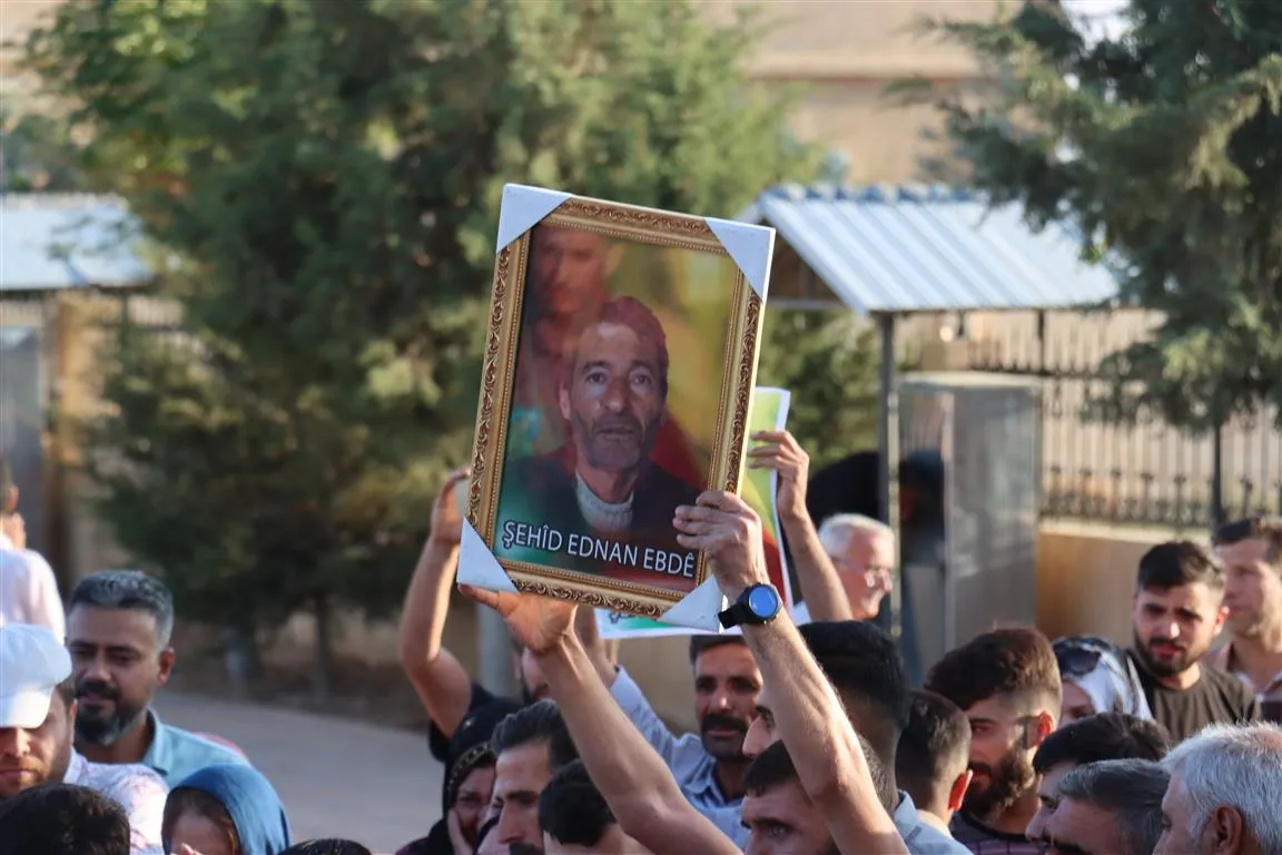 Cenazeyên şehîd Ednan û şehîd Mecid hatin veşartin