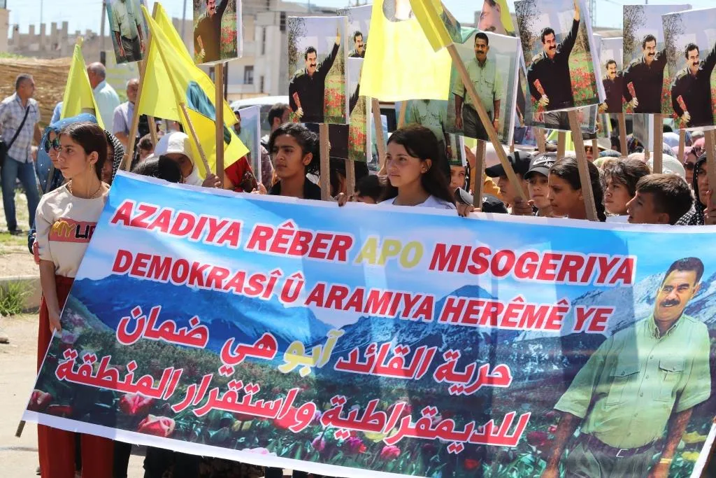 ​​​​​​​Siyasetmedar: Azadiya gelên Rojhilata Navîn bi azadiya Rêber Abdullah Ocalan ve girêdayî ye