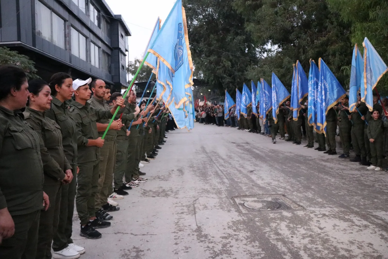  Şêniyên Şêxmeqsûd û Eşrefiyê pêşwaziya cenazeyên şehîdan kir