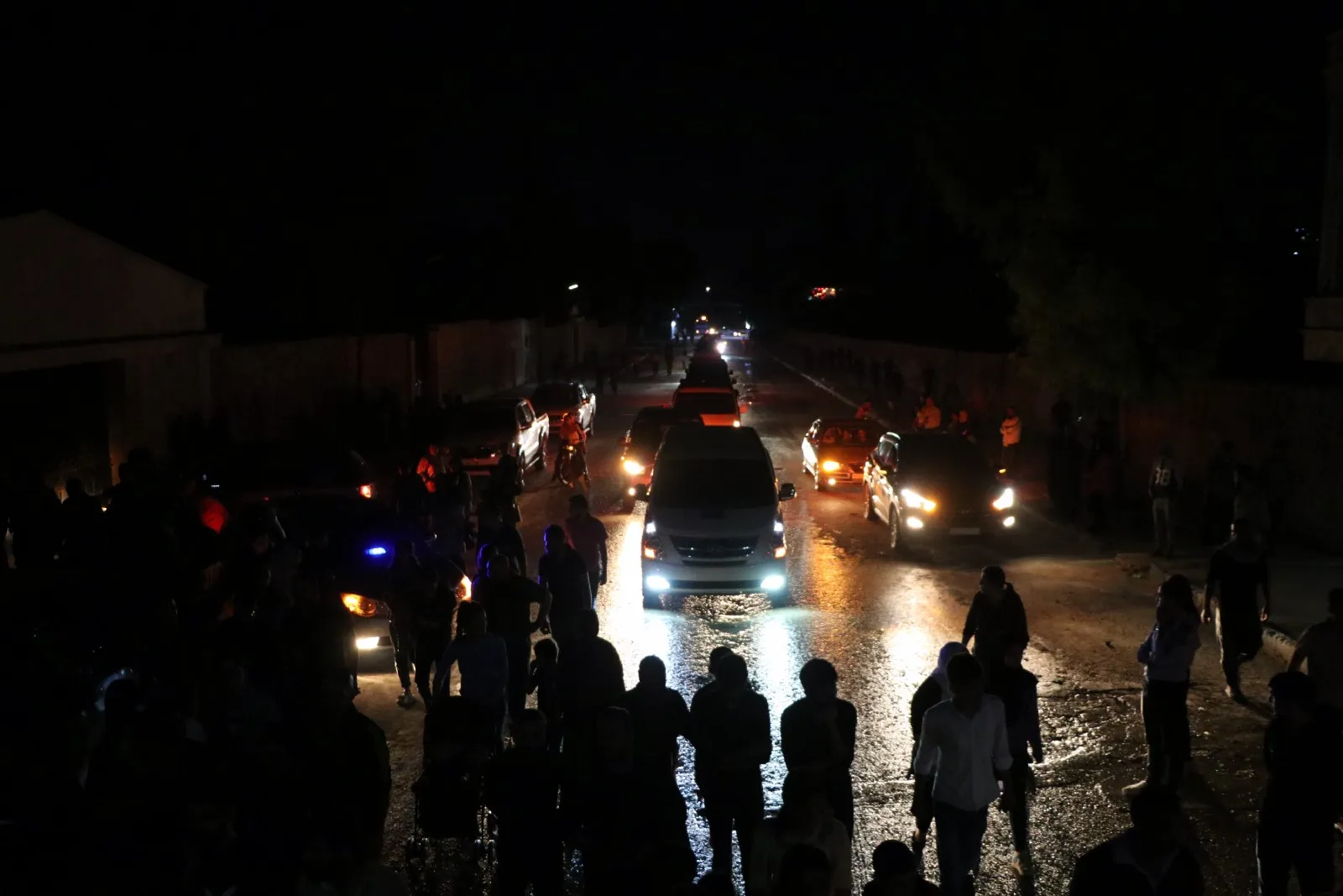  Şêniyên Şêxmeqsûd û Eşrefiyê pêşwaziya cenazeyên şehîdan kir