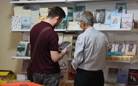 Pêşangeha Pirtûkan a Şehîd Herekol di roja duyemîn de ye