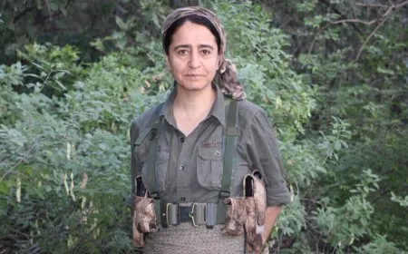 Zozan Çewlîk: Dibe ku sedsala pêşiya me ji bo çareseriyê bibe şansek