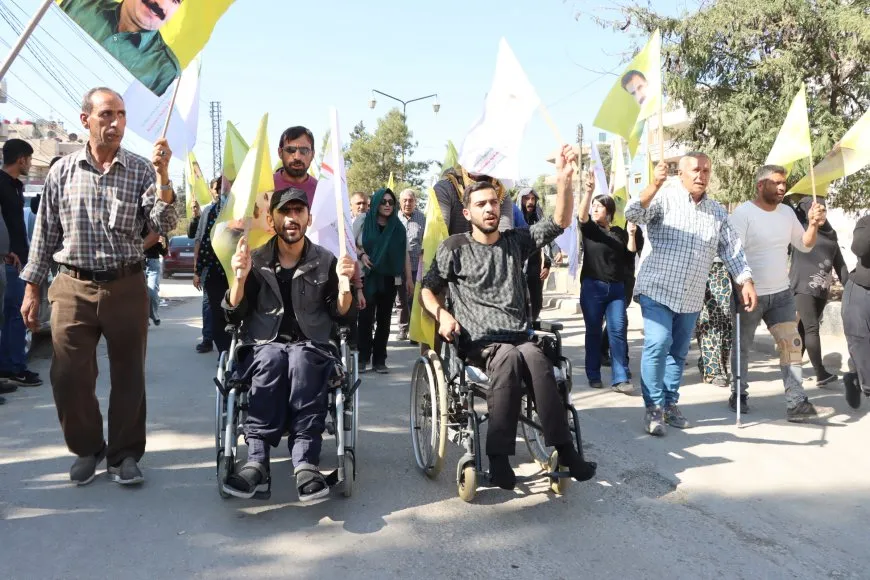Çalakiya Konvedanê di roja 6′an de bi banga azadiya Rêber Abdullah Ocalan dewam dike