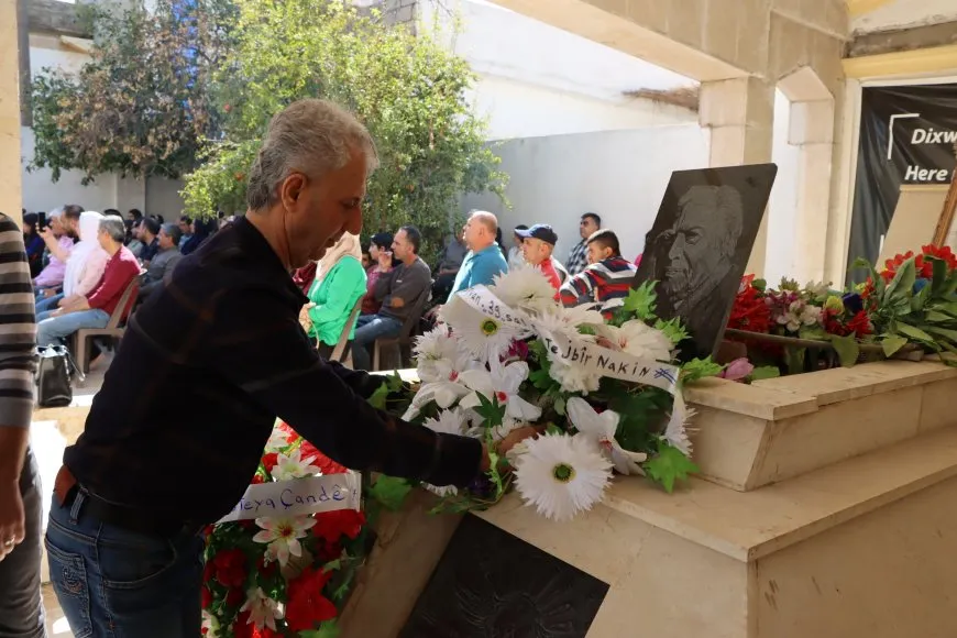 Cigerxwîn li ser gora xwe hate bibîranîn