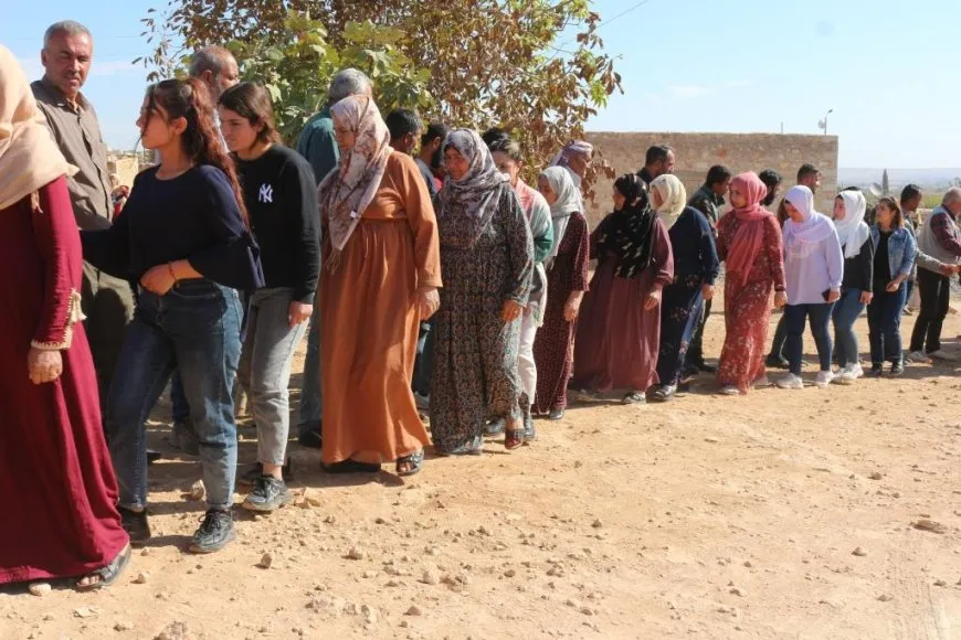 Li herêma Firatê merasîmên sersaxiyê yên 3 şehîdan