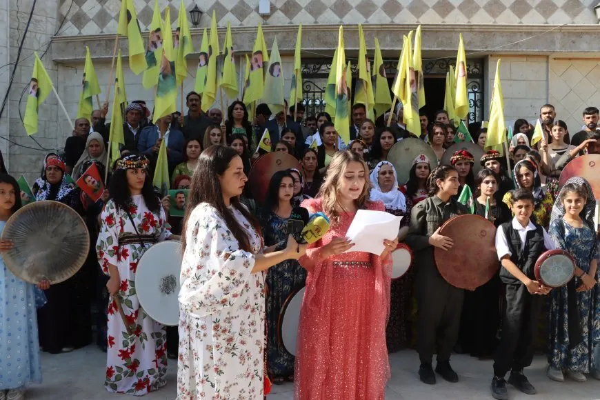 Tevgerên çand û hunerê jî destek da pêngava ji bo azadiya Rêber Ocalan