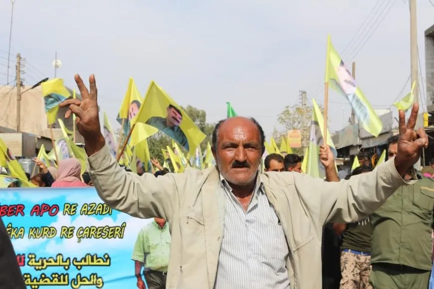 Xelkê Sirînê ji bo azadiya Rêber Abdullah Ocalan meşiya