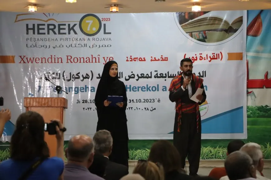 Pêşangeha Şehîd Herekol dest pê kir