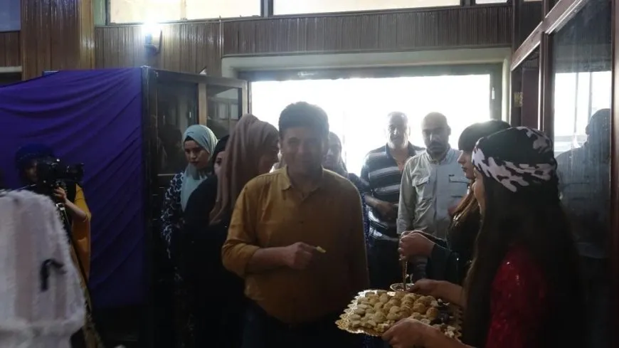 Navenda Hîlala Zêrîn a Bakur û Rojhilatê Sûriyeyê pêşangehek li dar xist