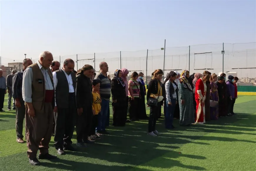 Hîlala Zêrîn bi çalakiyan piştgiriyê dide pêngava azadiyê