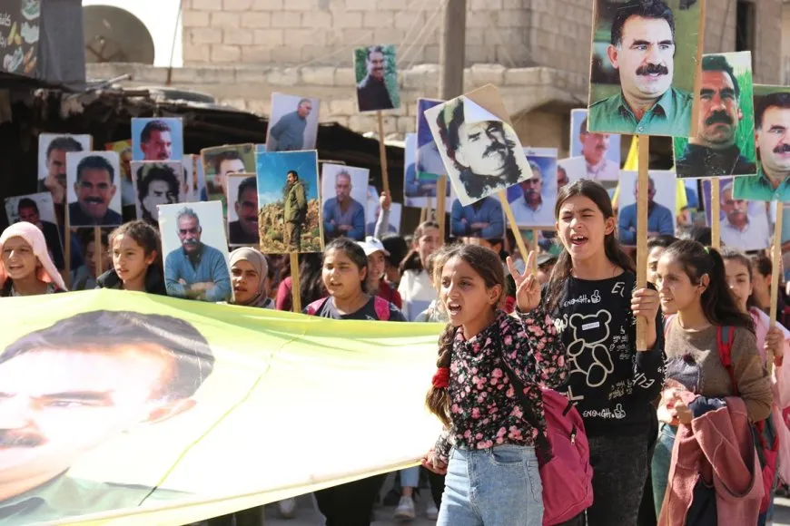 Şêniyên Til Rifetê doza azadiya Rêber Abdullah Ocalan kir