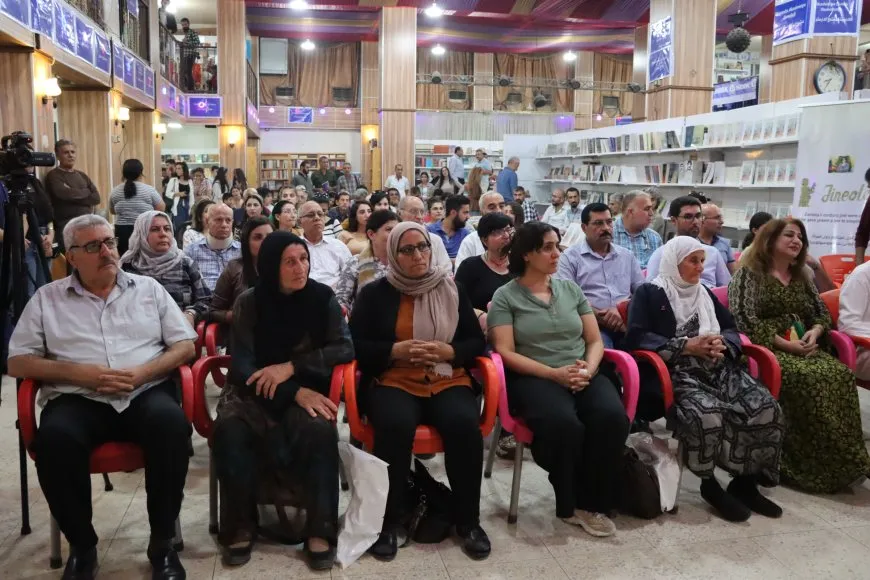 Pêşangeha Pirtûkan a Şehîd Herekol bi dawî bû