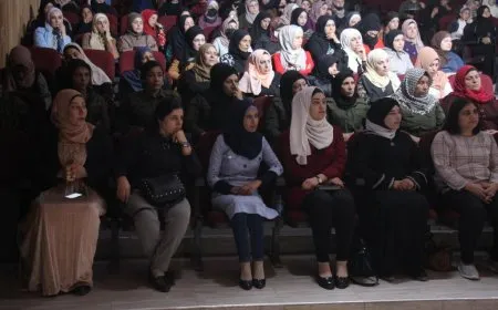 `Bi hev re dagirkeriyê bi dawî bikin û guhertina demokratîk pêk bînin`