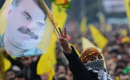 Parêzeran ji bo çûyîna Îmraliyê serlêdanek nû kir