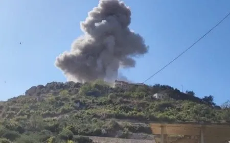 Balafireke Rûsyayê navenda çeteyên ′Tehrîr El Şam′ bombebaran kir