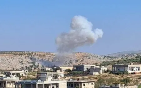 Rûsyayê bejahiya Idlibê bombebaran kir