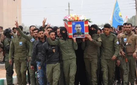 Şehîd Xalid El Muxîr li goristana Tebqayê hate oxirkirin