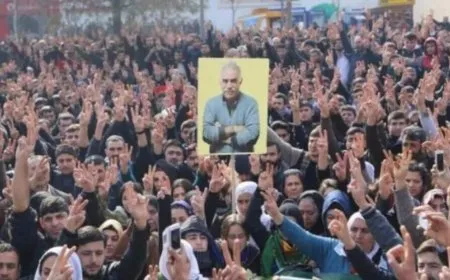 Tevî hemû astengiyan jî′Meşa Azadiyê′ ber bi Gemlîkê ve dewam dike