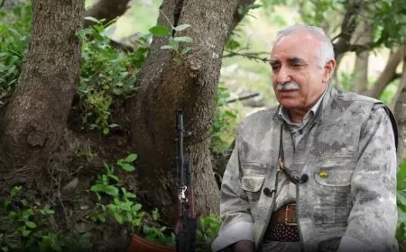 Murat Karayilan: Gelê Kurd bi têkoşîna gerîla li dijî dijmin têkoşîna xwe geş kir