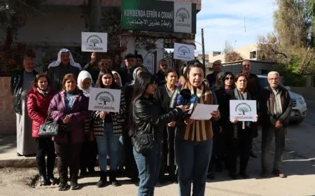 Kombenda Efrîn banga bidawîkirina dorpêça li ser Şehbayê kir