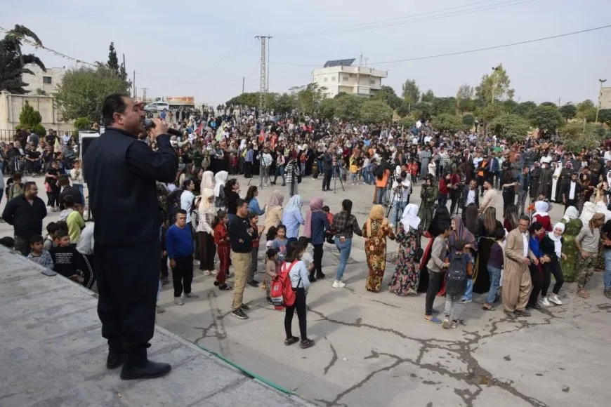 Şêniyên Kobanê Roja Kobanê ya Cîhanê pîroz kir