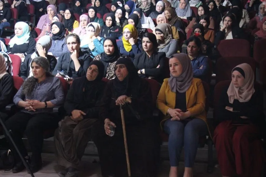 `Bi hev re dagirkeriyê bi dawî bikin û guhertina demokratîk pêk bînin`