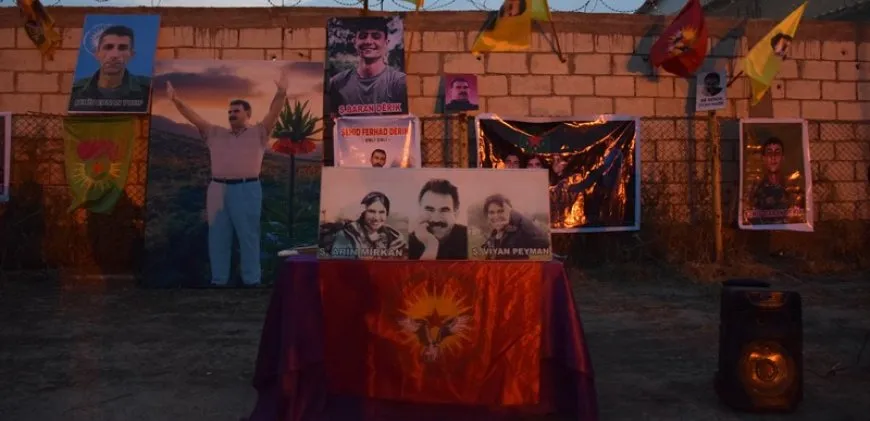 Di Roja Kobanê ya Cîhanê de şehîd li ser gorên xwe hatin bibîranîn