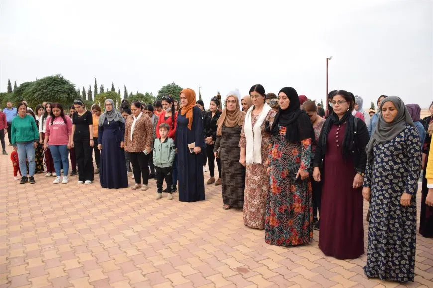 Di Roja Kobanê ya Cîhanê de şehîd li ser gorên xwe hatin bibîranîn