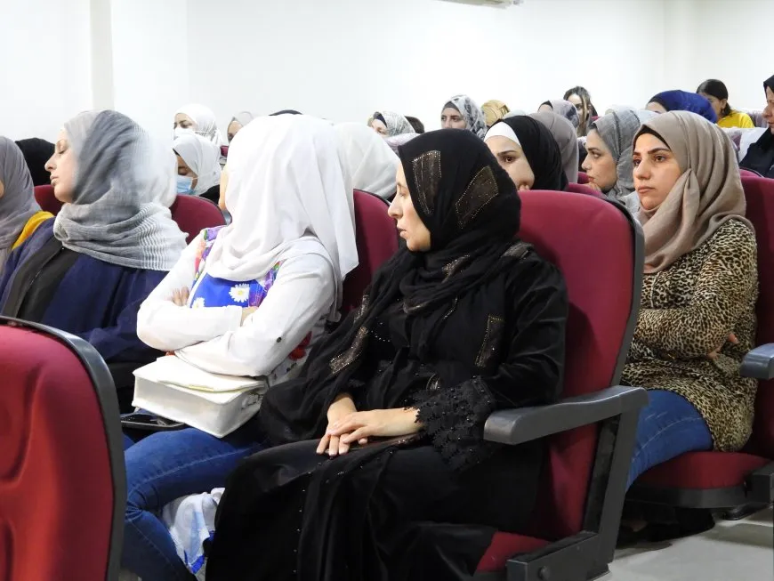 Li Tebqayê li ser rewşa ragihandin û rola jinan panel