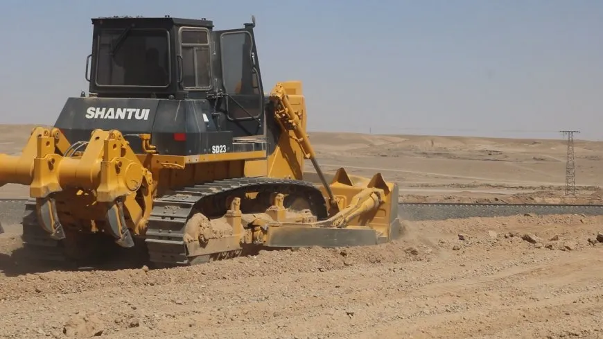 Li Dêrazorê projeyên xizmetguzariyê