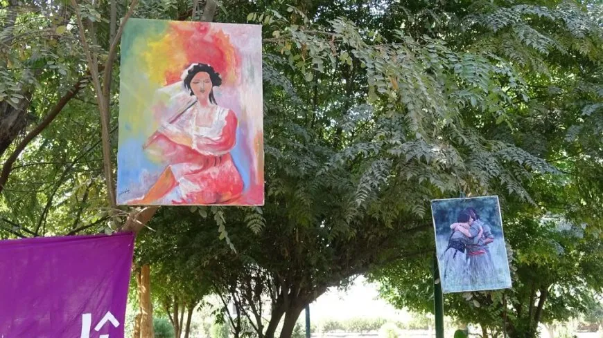 Li Reqayê pêşbirka hunerî ya jinên ciwan