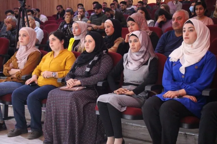 Li Minbicê der barê hewldanên geşkirina aboriya civakê civînek hate lidarxistin