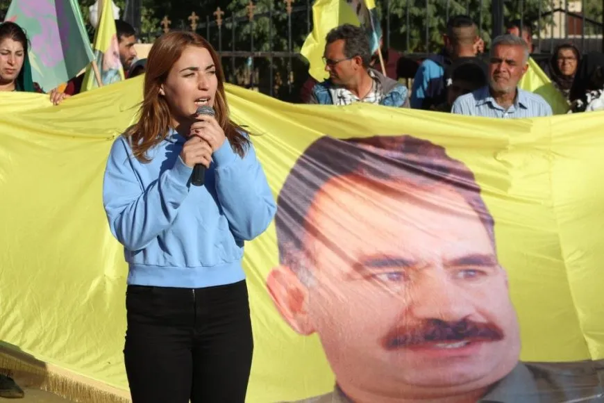 Ciwanan ji bo azadiya fîzîkî ya Rêber Abdullah Ocalan meşiyan