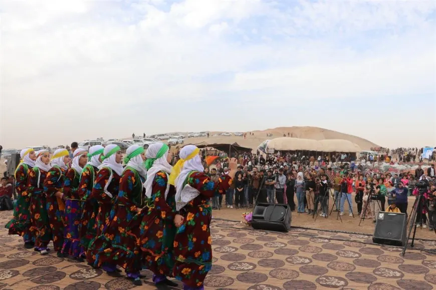 Roja yekemîn a Festîvala Çandî û Hunerî bi dawî bû