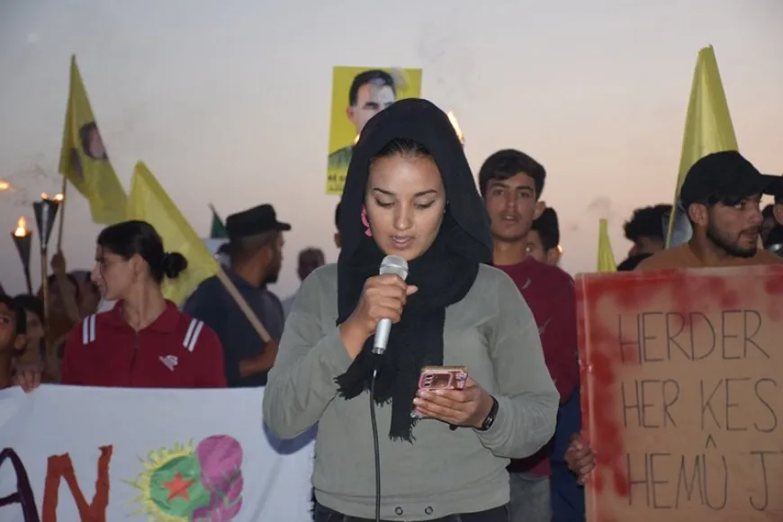 Ji bo şermezarkirina êrişa li dijî navenda ciwanên Minbicê meş hatin lidarxistin