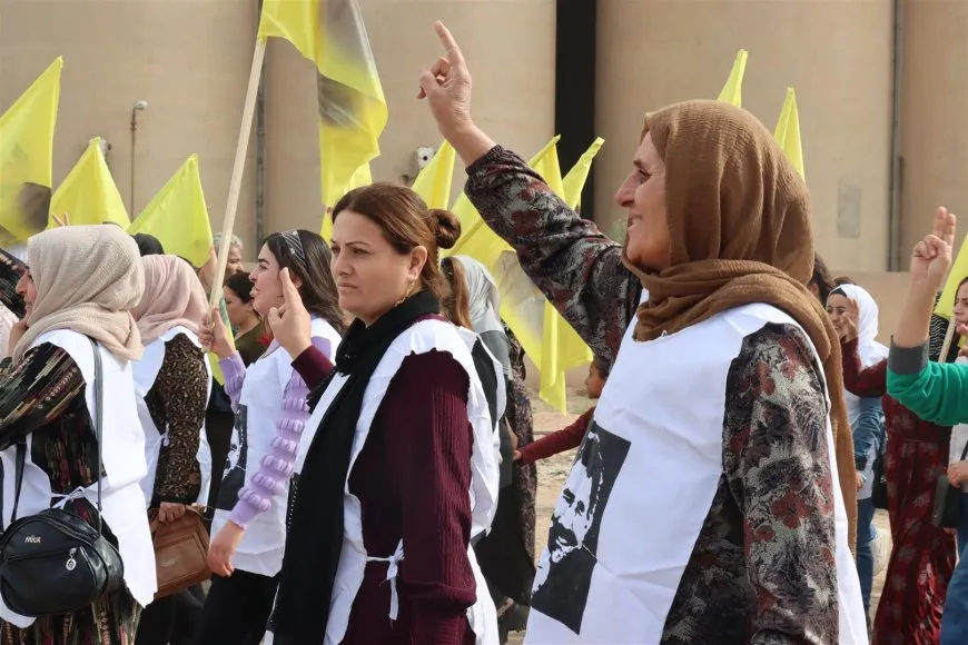 Bangewaziyên tevlêbûna çalakiya li Hesekê