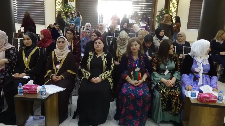 Li Reqayê komxebata 'Rola civakî ya jinên eşîran'