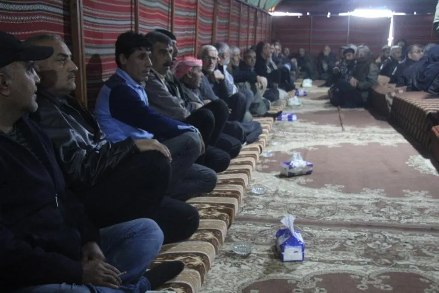 Xelkê Kobanê serdana konê taziyeyê yê şehîd Ciwan û Koçer kir