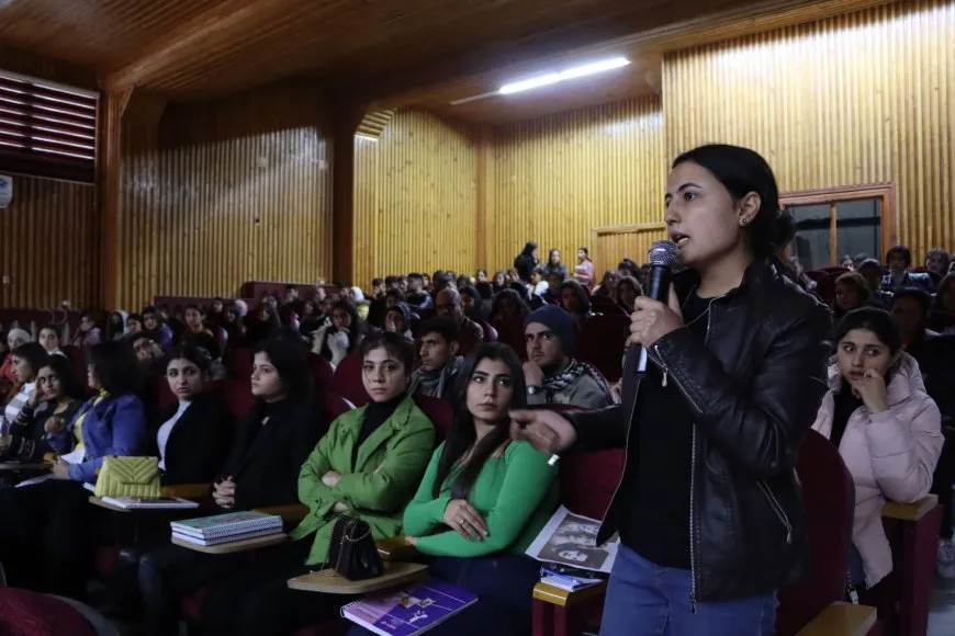 Li Zanîngeha Rojava semînera 25’ê Mijdarê