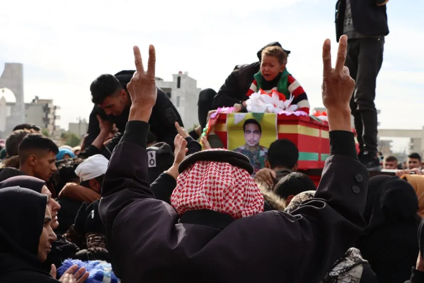 Malbata şehîd Mazlûm lawê xwe bi serbilindî oxir kir